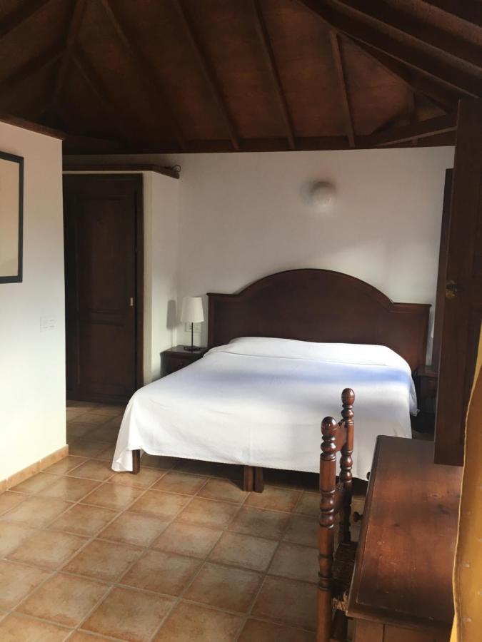 Hotel Rural Ibo Alfaro - Offline Hotel Эрмигва Экстерьер фото